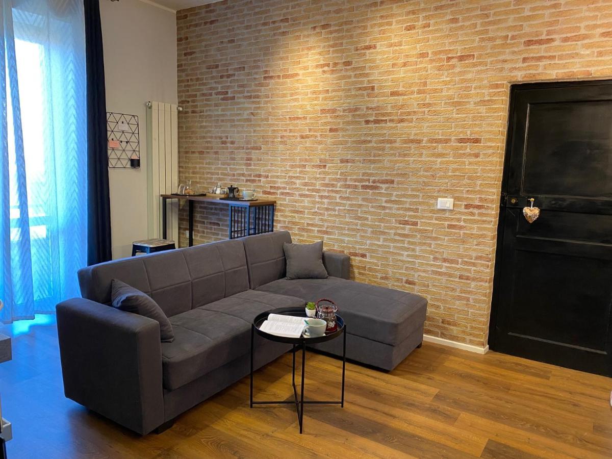 La Casa Di Alan 호텔 테르니 외부 사진